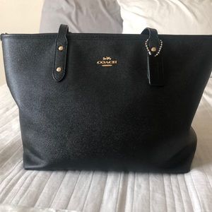 Coach Tote